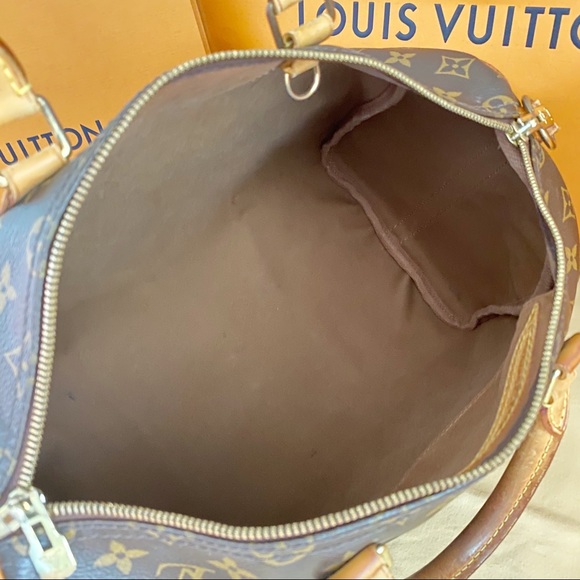 ‼️FLASH SALE‼️ Auth Louis Vuitton Speedy Crossbody - Picture 5 of 12